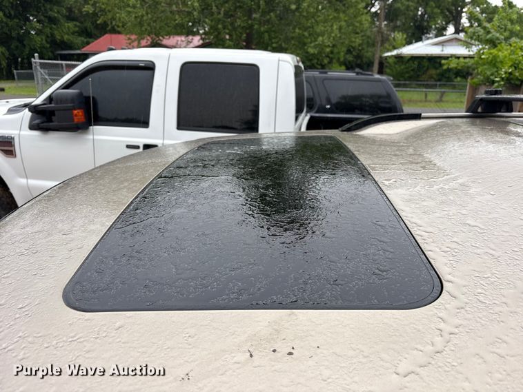 image for item ES8920 2006 Jeep Commander Limited  SUV