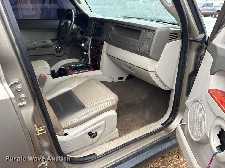image for item ES8920 2006 Jeep Commander Limited  SUV