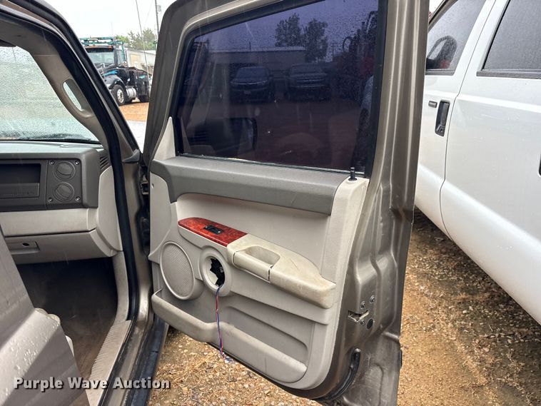 image for item ES8920 2006 Jeep Commander Limited  SUV