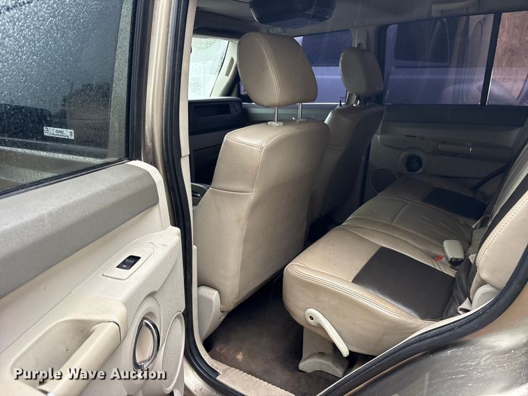 image for item ES8920 2006 Jeep Commander Limited  SUV