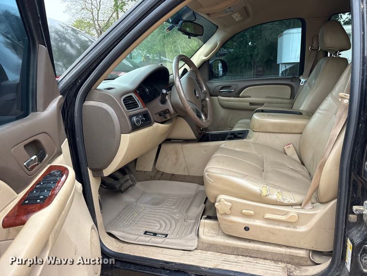 image for item ES8921 2009 Chevrolet Tahoe SUV