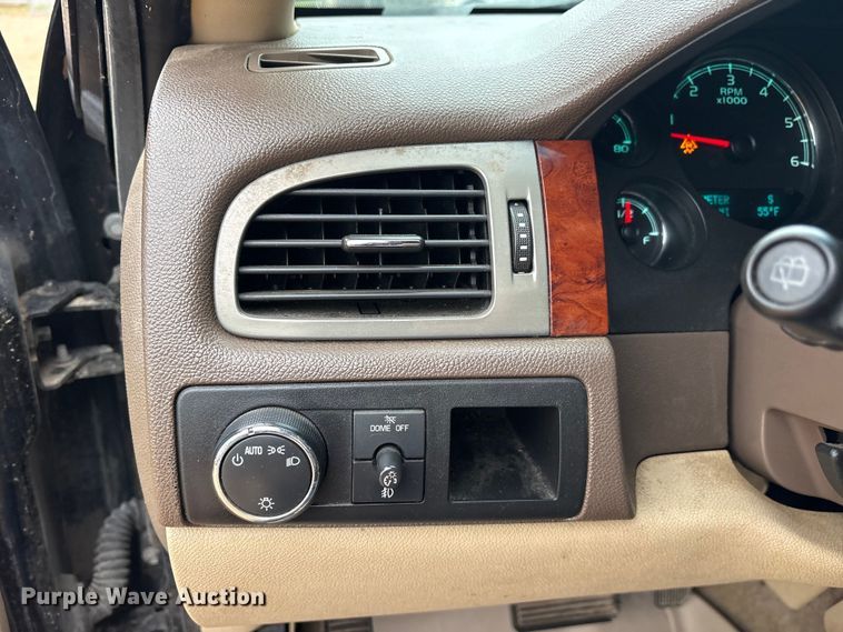image for item ES8921 2009 Chevrolet Tahoe SUV