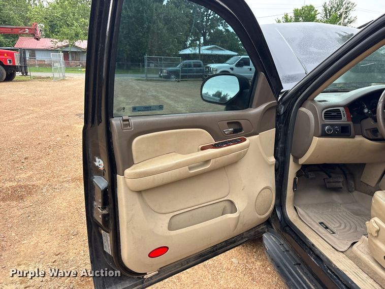 image for item ES8921 2009 Chevrolet Tahoe SUV