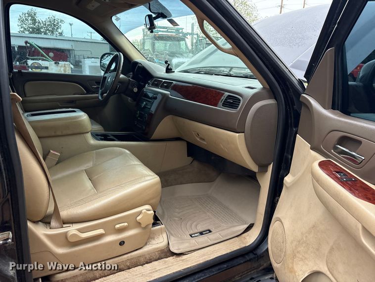 image for item ES8921 2009 Chevrolet Tahoe SUV