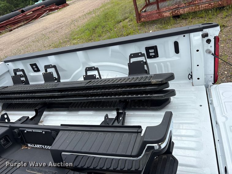 image for item ET2038 Ford pickup truck bed