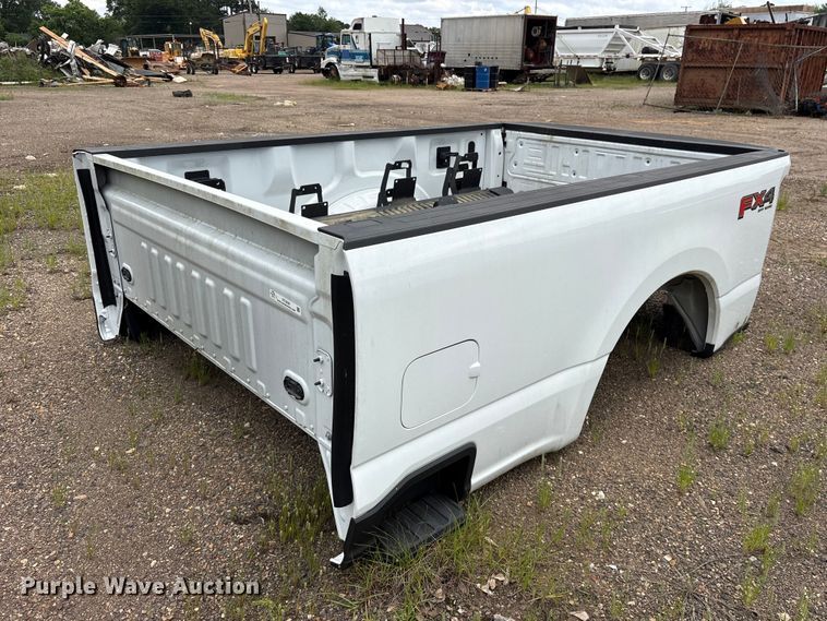 image for item ET2039 Ford F250 pickup truck bed