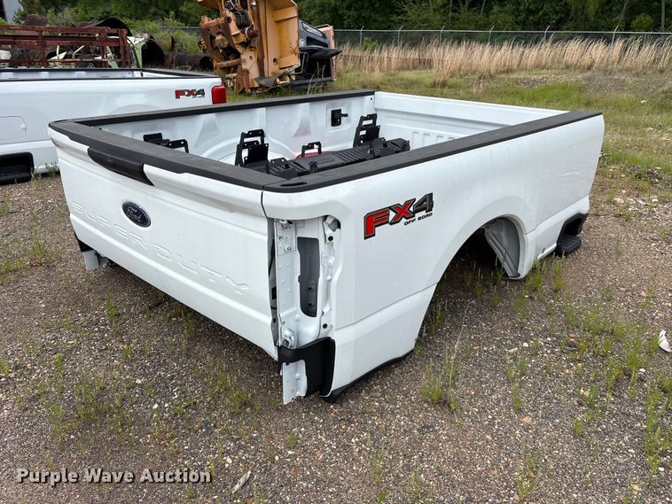 image for item ET2039 Ford F250 pickup truck bed