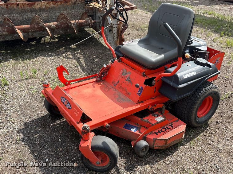 image for item ET2043 Bad Boy 26 pro series ZTR lawn mower
