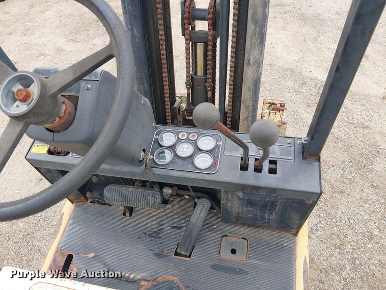 image for item ET2044 Yale GLP030 forklift