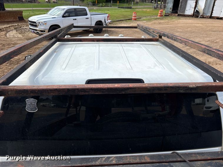 image for item ET2046 2017 RAM 3500 Crew Cab utility bed pickup truck