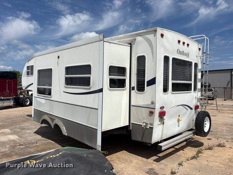 image for item ET2048 2004 Outback  Keystone camper