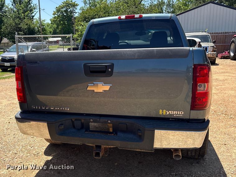 image for item ET2071 2009 Chevrolet Silverado Hybrid Crew Cab pickup truck