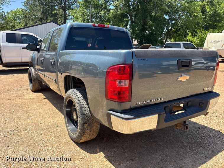 image for item ET2071 2009 Chevrolet Silverado Hybrid Crew Cab pickup truck