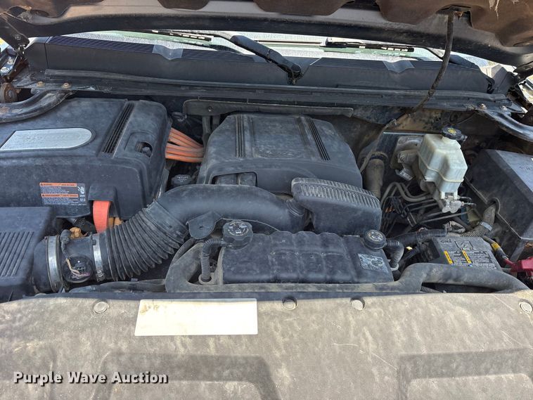 image for item ET2071 2009 Chevrolet Silverado Hybrid Crew Cab pickup truck