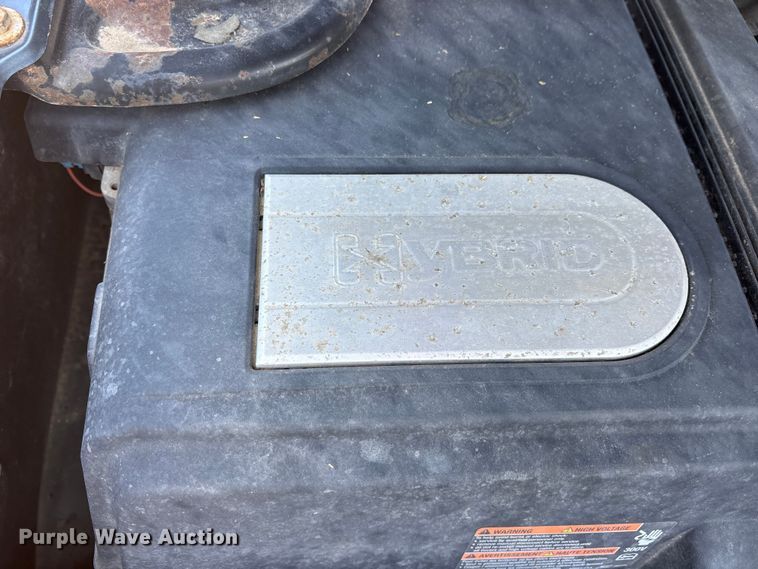 image for item ET2071 2009 Chevrolet Silverado Hybrid Crew Cab pickup truck