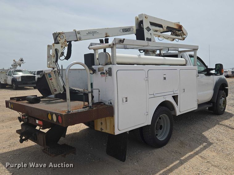 image for item ET5022 2012 Ford F450 Super Duty bucket truck