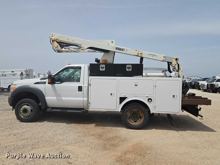 image for item ET5022 2012 Ford F450 Super Duty bucket truck