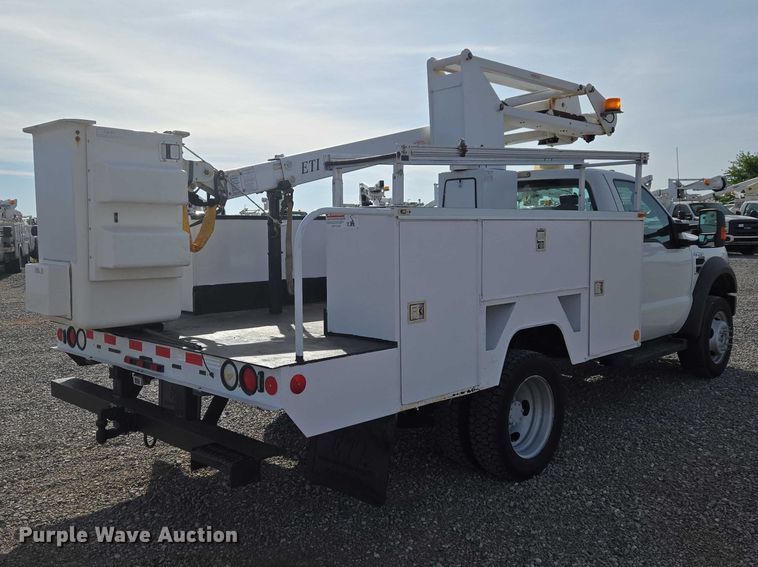 image for item ET5025 2009 Ford F450 Super Duty bucket truck