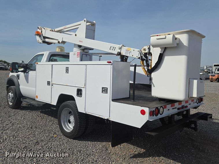 image for item ET5025 2009 Ford F450 Super Duty bucket truck