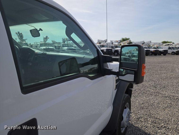 image for item ET5025 2009 Ford F450 Super Duty bucket truck