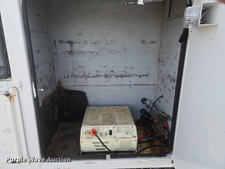 image for item ET5025 2009 Ford F450 Super Duty bucket truck