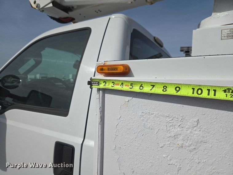 image for item ET5025 2009 Ford F450 Super Duty bucket truck