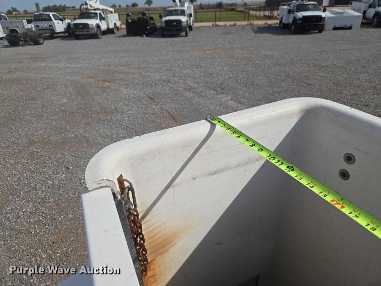 image for item ET5025 2009 Ford F450 Super Duty bucket truck