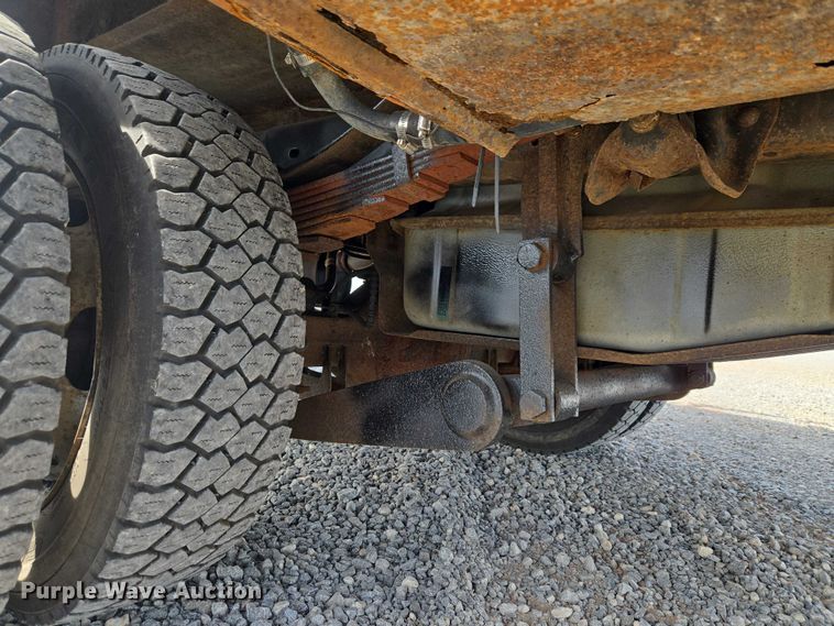 image for item ET5025 2009 Ford F450 Super Duty bucket truck