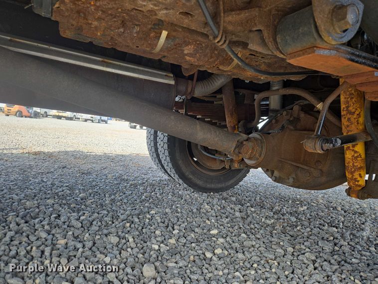 image for item ET5025 2009 Ford F450 Super Duty bucket truck