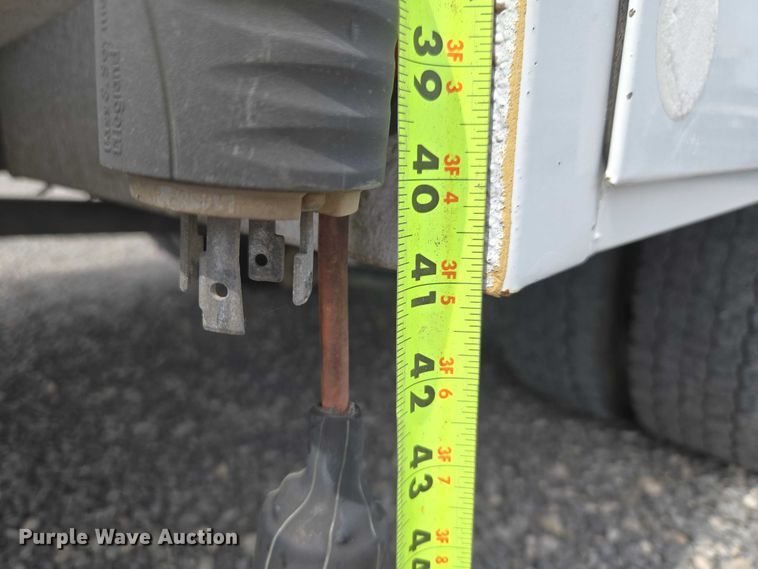 image for item ET5082 2006 GMC C5500 bucket truck