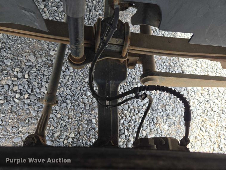 image for item ET5082 2006 GMC C5500 bucket truck