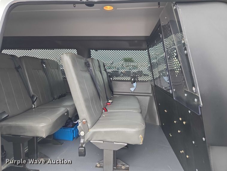 image for item ET5083 2012 Ford E250 handicap accessible van