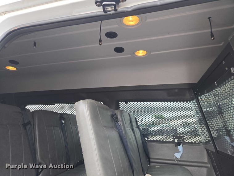 image for item ET5083 2012 Ford E250 handicap accessible van