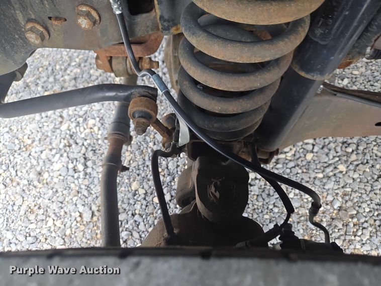 image for item ET5145 2010 Ford F550 Super Duty bucket truck