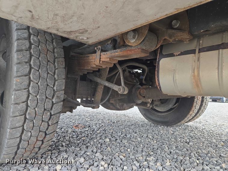 image for item ET5145 2010 Ford F550 Super Duty bucket truck