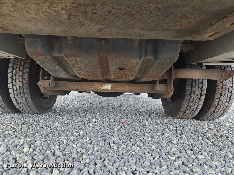 image for item ET5145 2010 Ford F550 Super Duty bucket truck