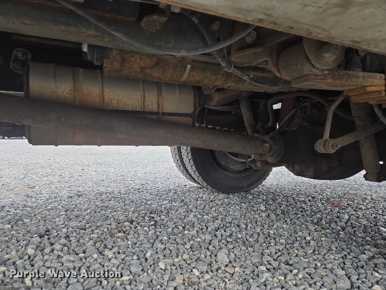 image for item ET5145 2010 Ford F550 Super Duty bucket truck