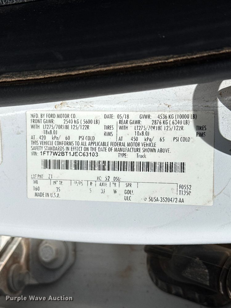 image for item ET6084 2018 Ford F250 Crew Cab pickup truck