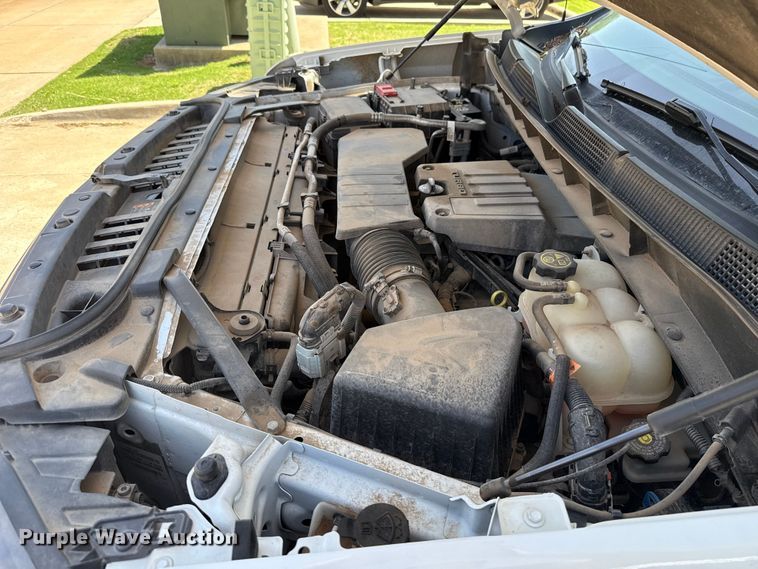 image for item ET6085 2022 Chevrolet Silverado 1500 Crew Cab pickup truck