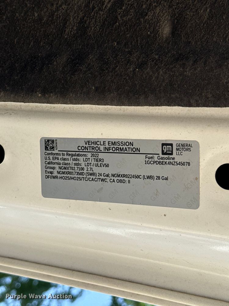 image for item ET6085 2022 Chevrolet Silverado 1500 Crew Cab pickup truck