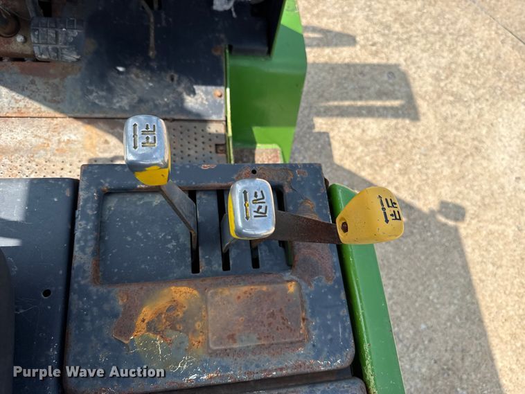 image for item ET6092 Clark GPX25 forklift