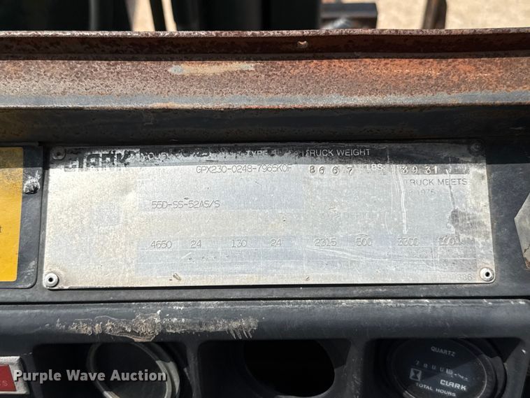 image for item ET6092 Clark GPX25 forklift