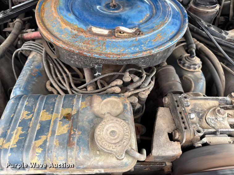 image for item ET6093 1966 Ford Thunderbird 