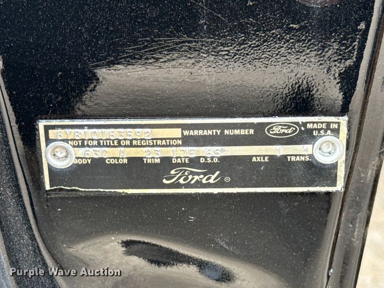 image for item ET6093 1966 Ford Thunderbird 