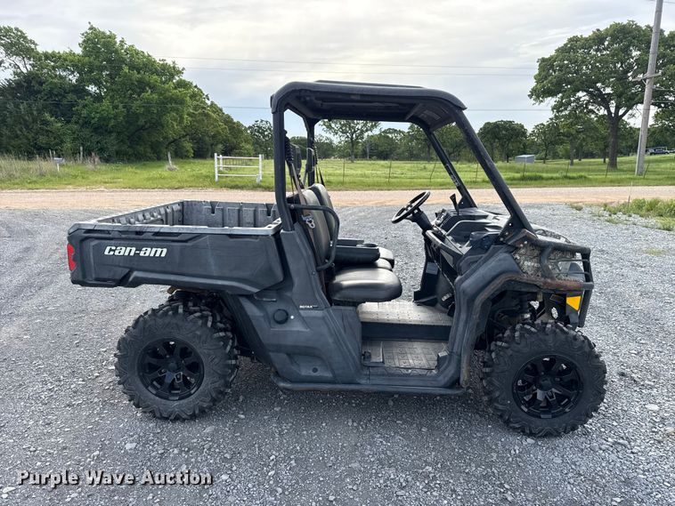 image for item ET6103 2019 Can-Am Defender HD8 utility vehicle