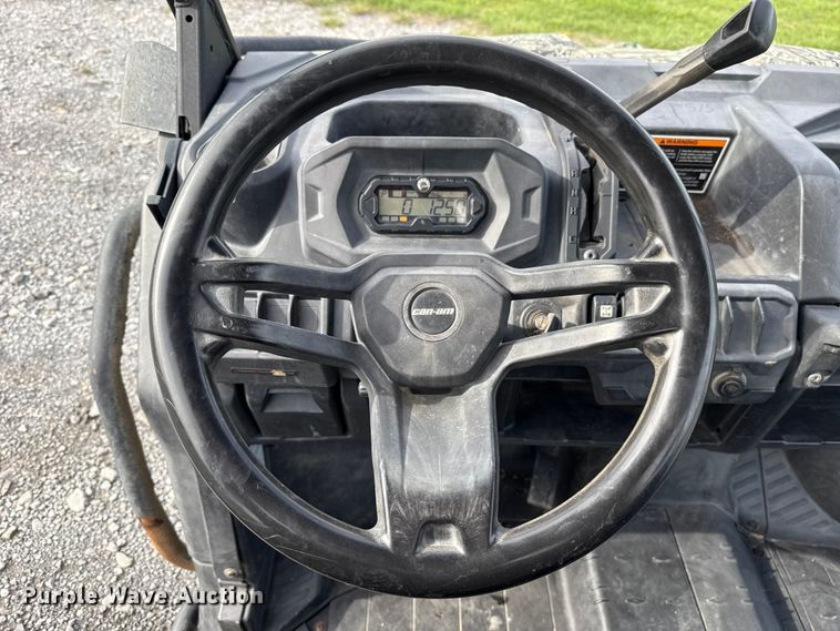 image for item ET6103 2019 Can-Am Defender HD8 utility vehicle