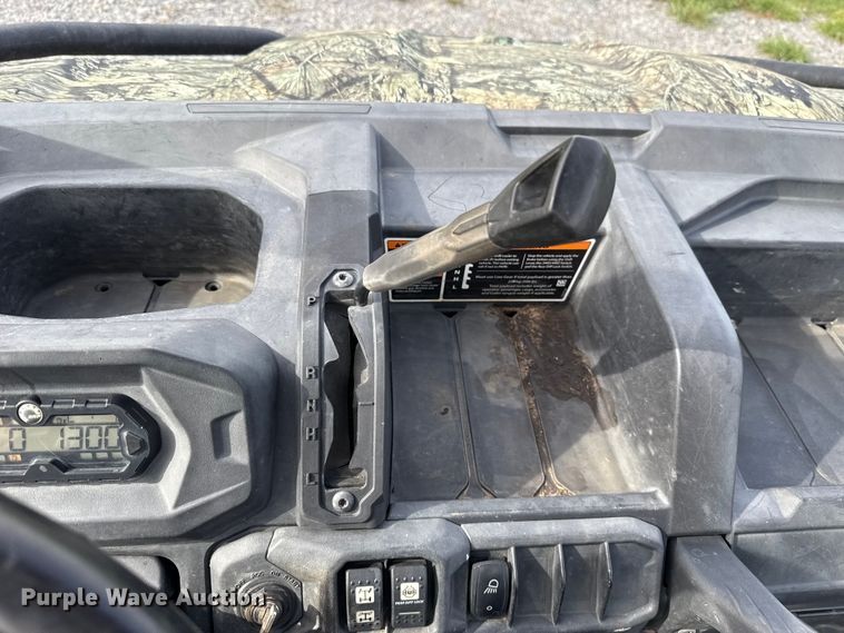 image for item ET6103 2019 Can-Am Defender HD8 utility vehicle