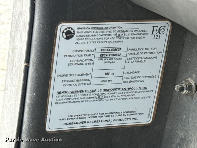 image for item ET6103 2019 Can-Am Defender HD8 utility vehicle