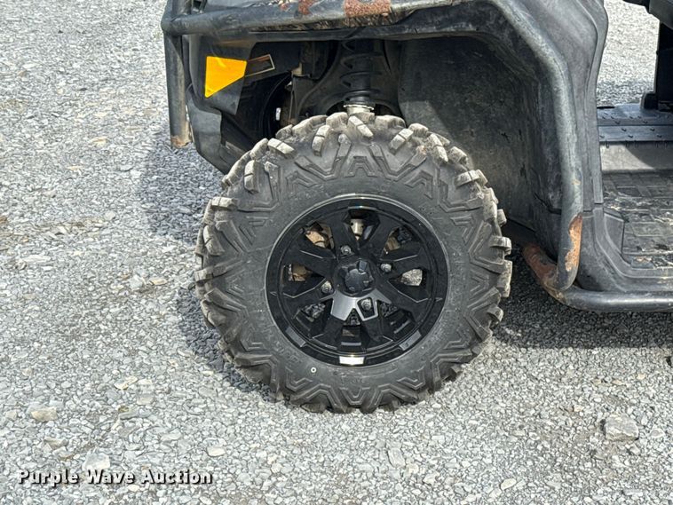 image for item ET6103 2019 Can-Am Defender HD8 utility vehicle