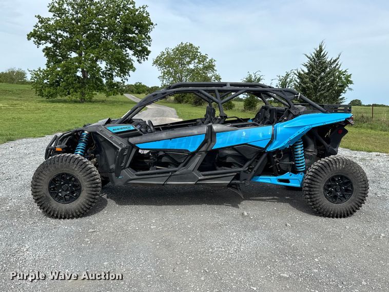 image for item ET6105 2023 Can-Am Maverick X3 DX Max utility vehicle